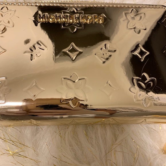 Michael Kors wallet - Picture 6 of 7